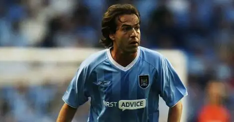 Lest we forget: Lovely head-for-ball Eyal Berkovic
