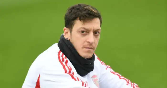 Ozil struggles to understand why Arteta left him out at Arsenal