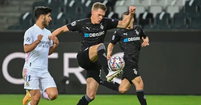 Chelsea eye German defender Ginter from Monchengladbach