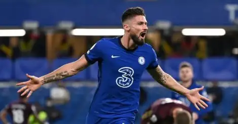 Giroud is becoming ‘undroppable’ for Chelsea – Murphy