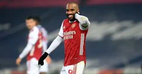 Arsenal will wait until summer to begin Lacazette contract talks