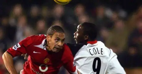 Cole disagrees with Ferdinand over Man Utd transfer rumour