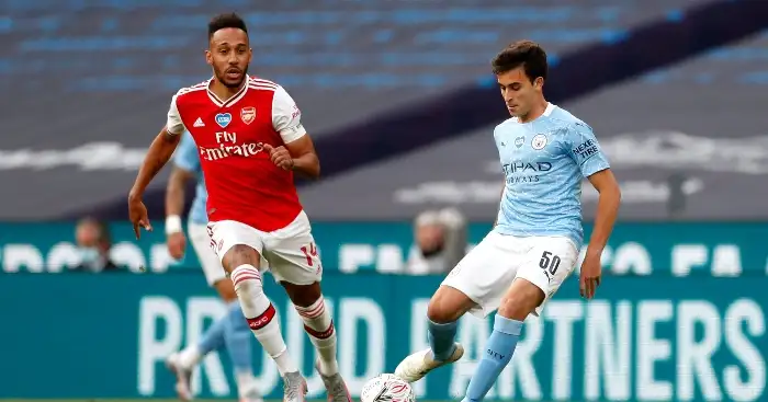 Arsenal aiming to hijack Barca move for City defender Garcia