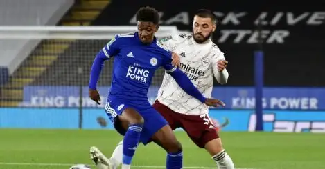 Leicester agree deal with Leverkusen to sell winger Gray