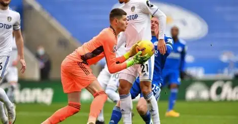 Former Leeds keeper recommends surprise Meslier replacement