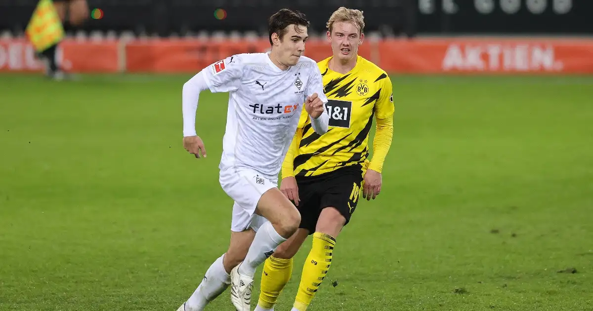 Liverpool, Spurs target Neuhaus refuses to rule out summer move