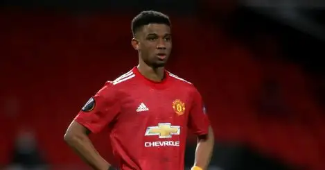 Scholes, Hargreaves laud ‘brilliant’ Man United youngster