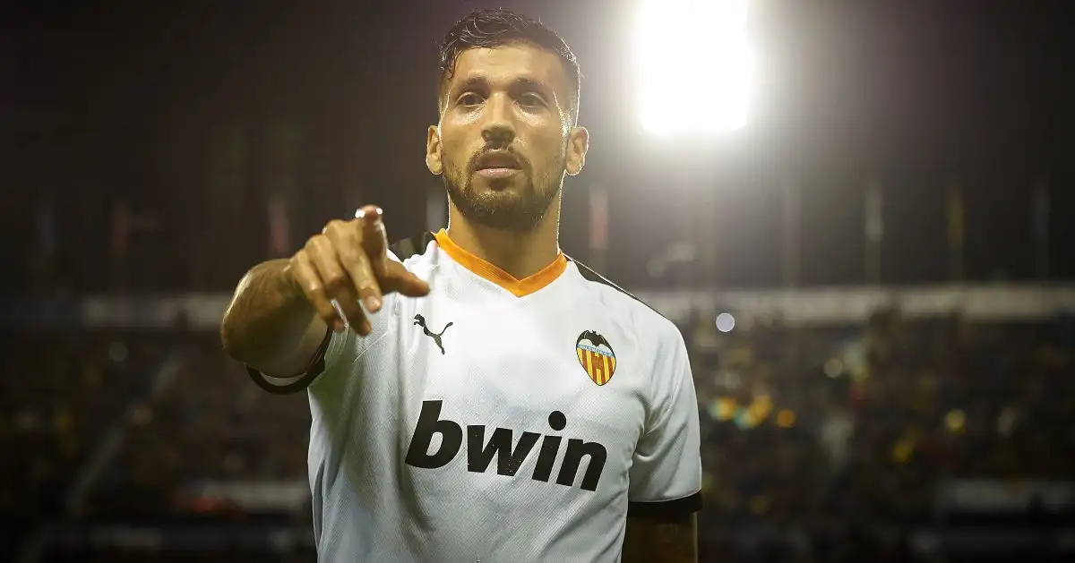 Gossip: Liverpool to sign ex-Man Utd target as free agent