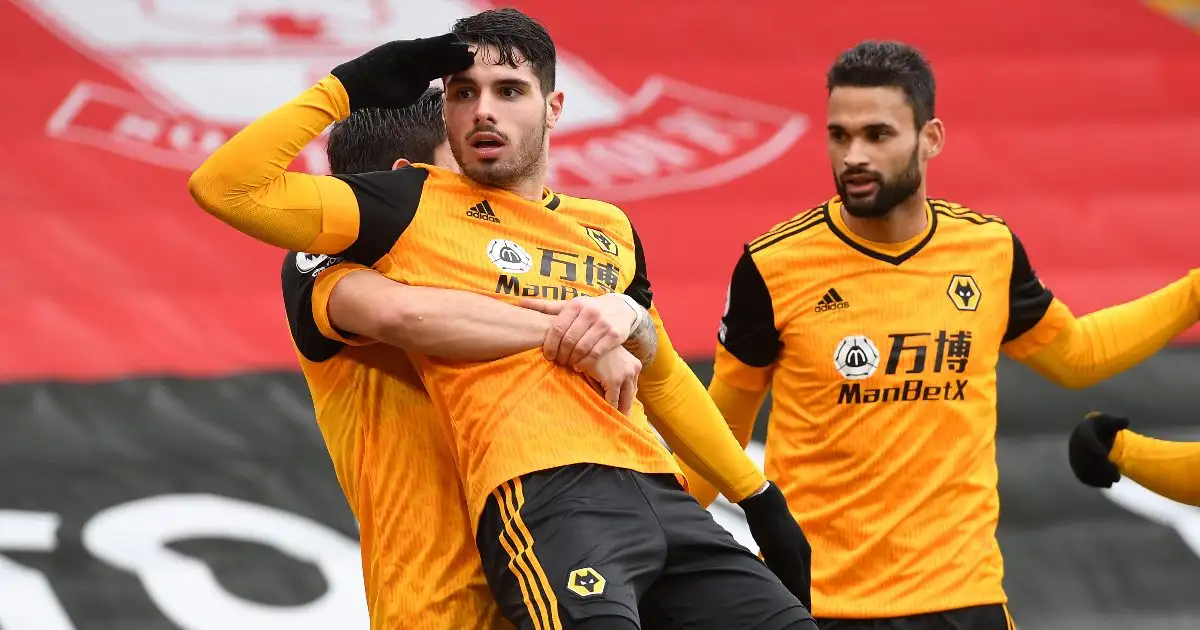Neto rates his Wolves teammate as an ‘unbelievable player’