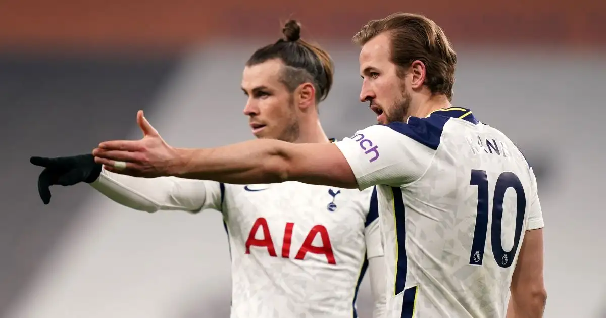 Gareth Bale and Harry Kane point