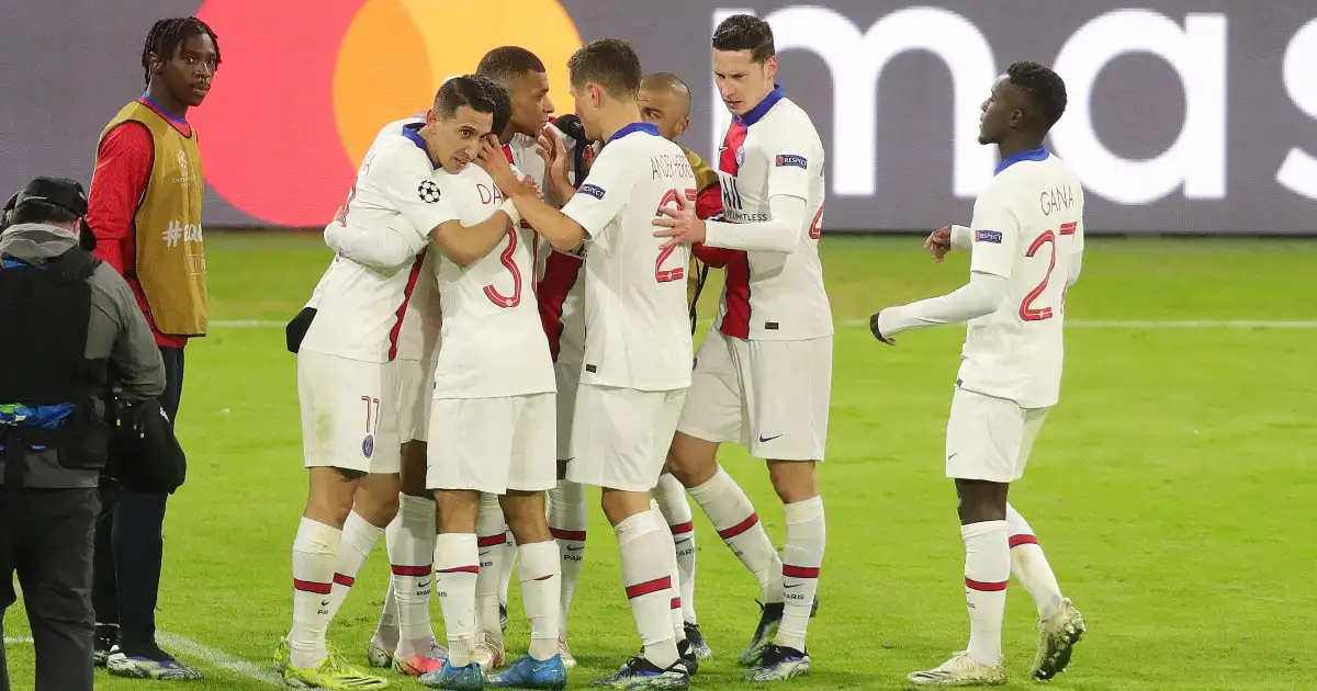 Bayern Munich PSG F365