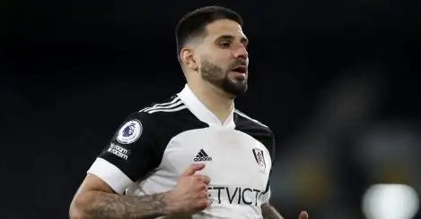 ‘We need leaders’ – Parker hails Mitrovic after rousing Fulham speech