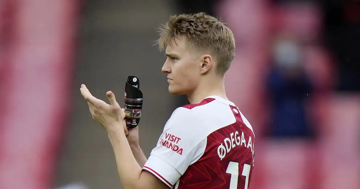 Ancelotti deals blow to Arsenal over number one transfer target