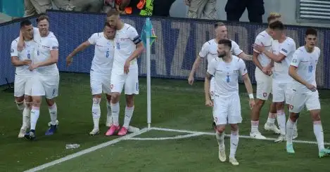 Netherlands 0-2 Czech Republic: 10-man Dutch exit Euro 2020