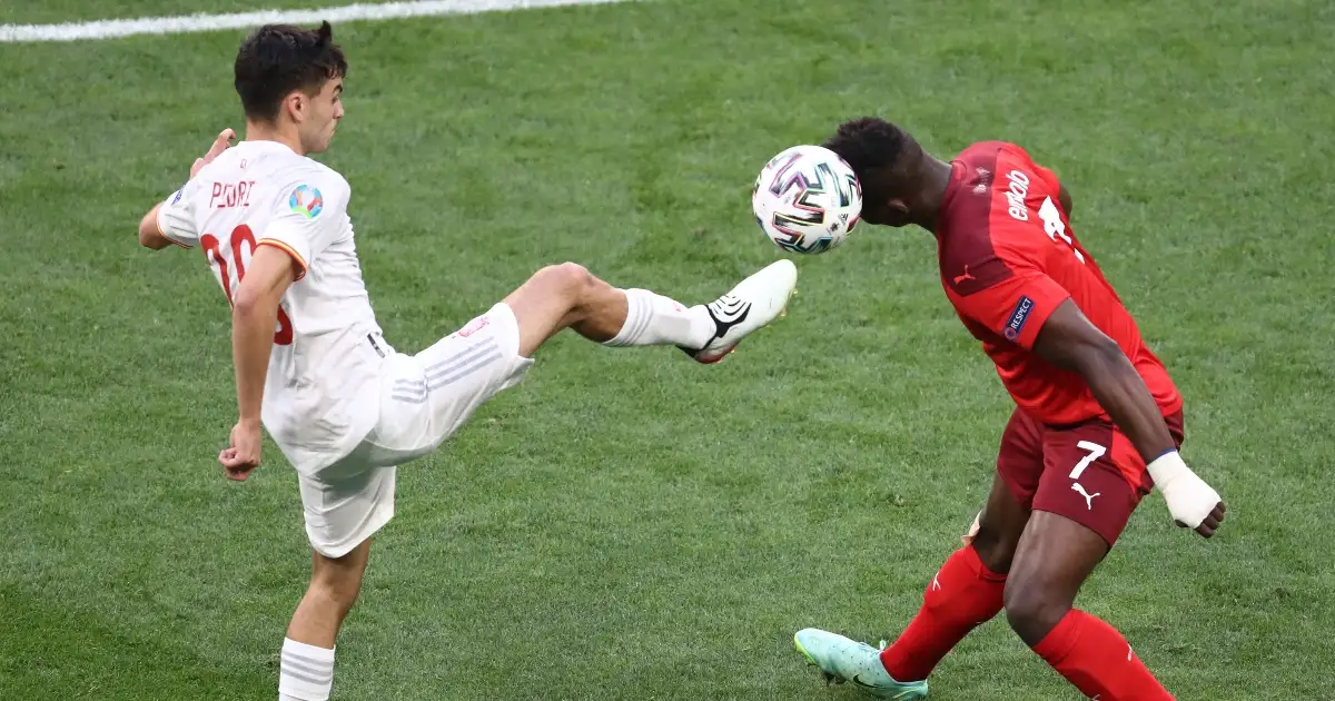 F365 says: Pedri provides the picture for flawed Spain