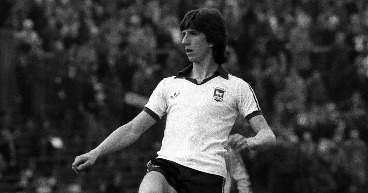 Football mourns Ipswich legend Mariner after his death aged 68 - Football365