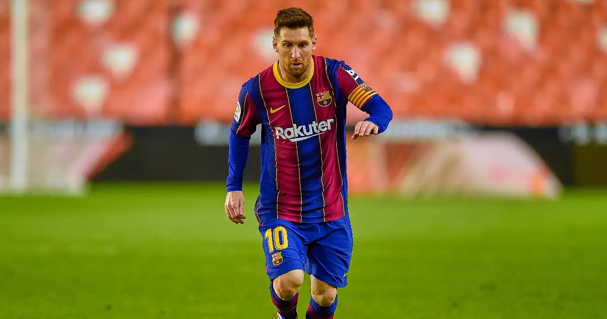 Messi makes Barcelona return to sign new five-year deal