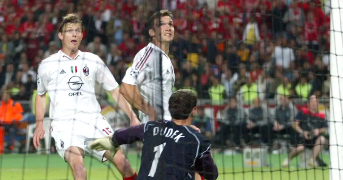 Jerzy Dudek saves from Andriy Shevchenko