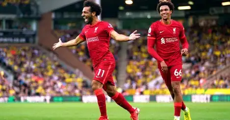 Lineker heaps praise on Liverpool duo Salah and TAA