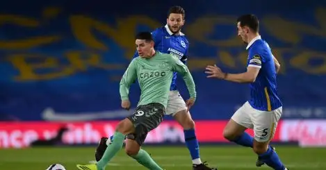 Everton attacker enters talks with Qatari club over move