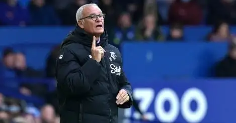 Ranieri likens management to sky diving ahead of Man Utd clash