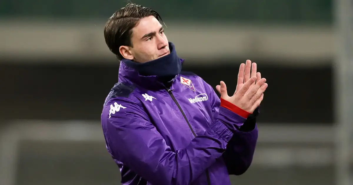Fiorentina ‘desperate’ to keep hold of Arsenal-linked Vlahovic
