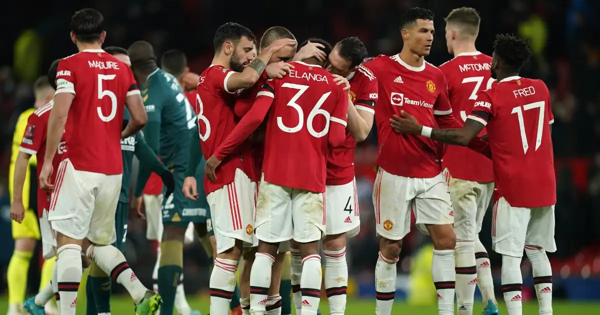 ‘Sleepwalking’ Man Utd turning into 90s Liverpool – pundit