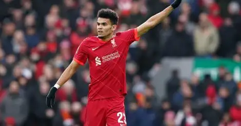 Diaz compared to former Liverpool star Coutinho after Reds debut