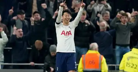 Tottenham 3-1 West Ham: Son brace keeps Spurs in touch with top four