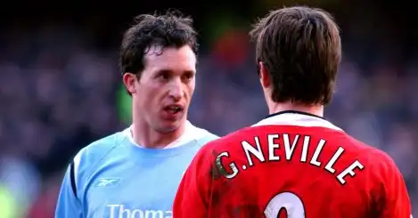 ‘Come on!’ – Fowler mocks Neville for his ‘laughable’ Man Utd claim