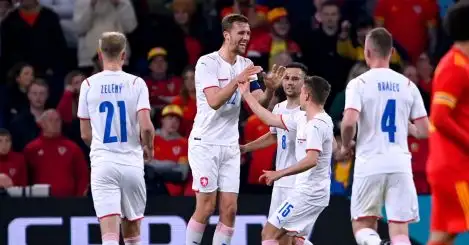 Wales 1-1 Czech Republic: Soucek scores as Dragons draw