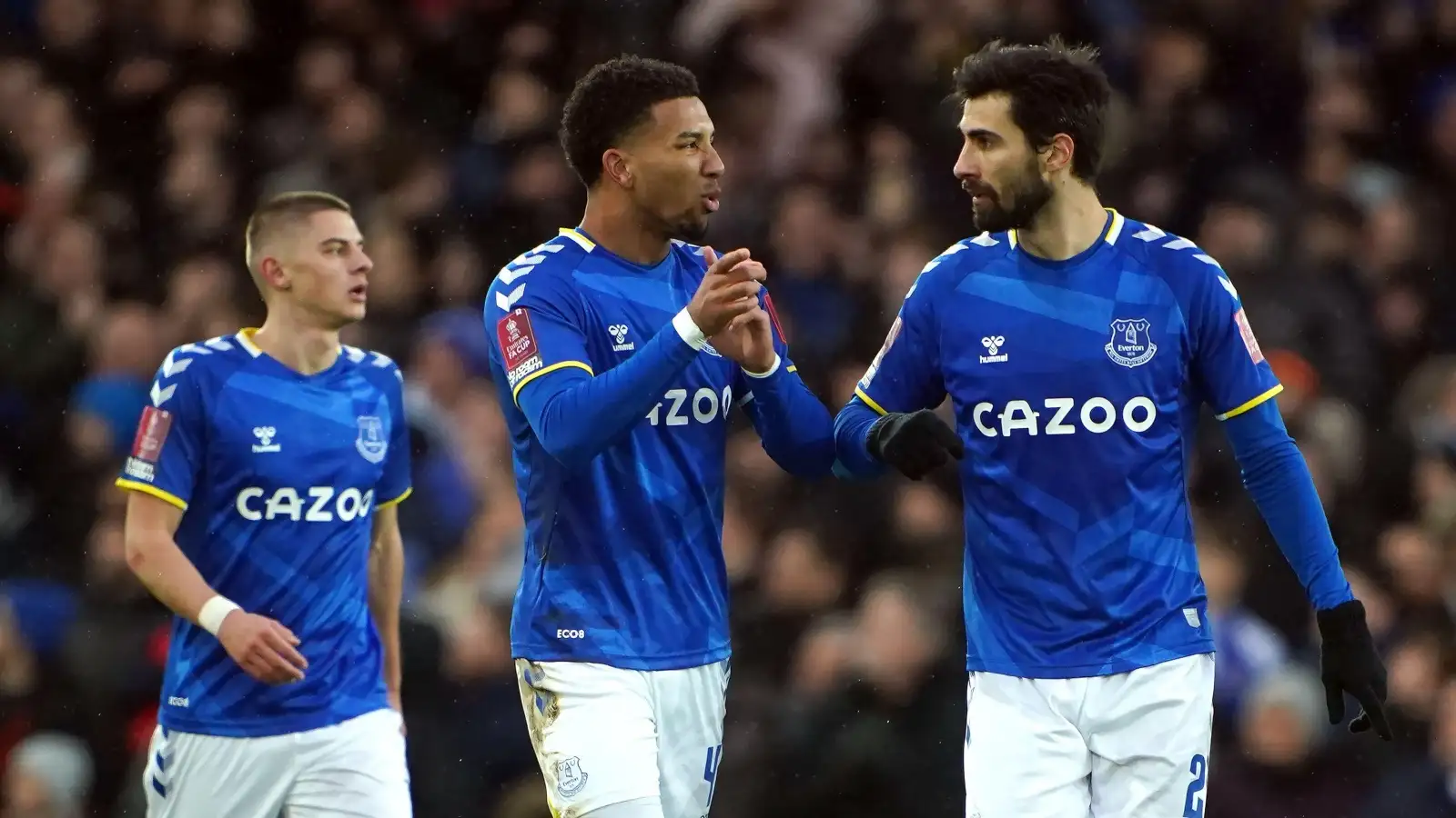 Roma turn to €20m Everton midfielder as Xhaka alternative