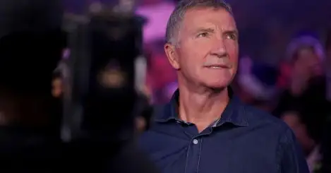 Keane, Souness agree that Liverpool star should’ve been sent off