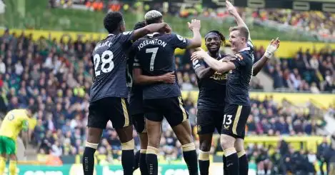Norwich 0-3 Newcastle: Brazilian duo shine for in-form Magpies