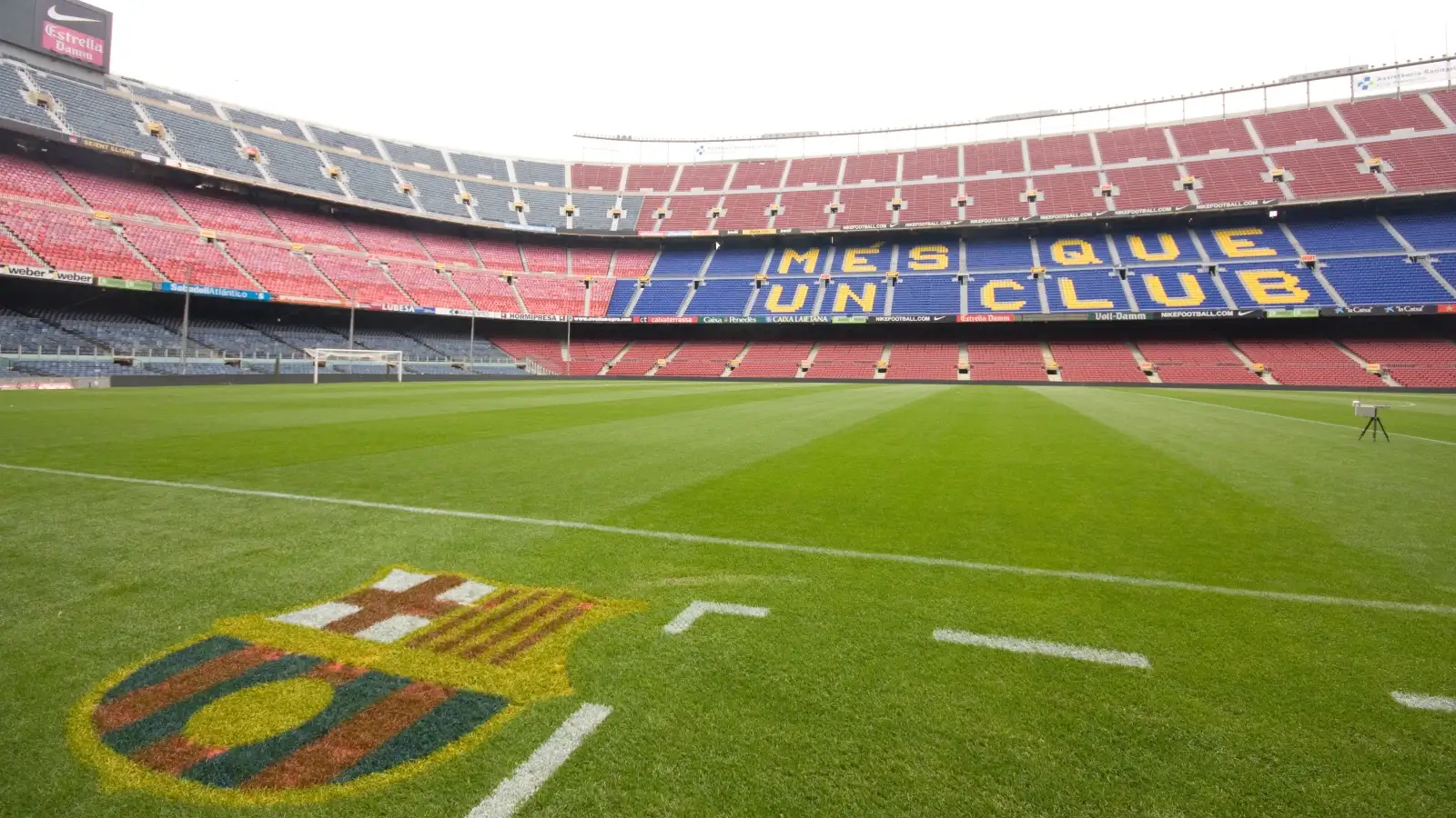 FIFA 24 - Nou Camp set for STUNNING return following La Liga deal