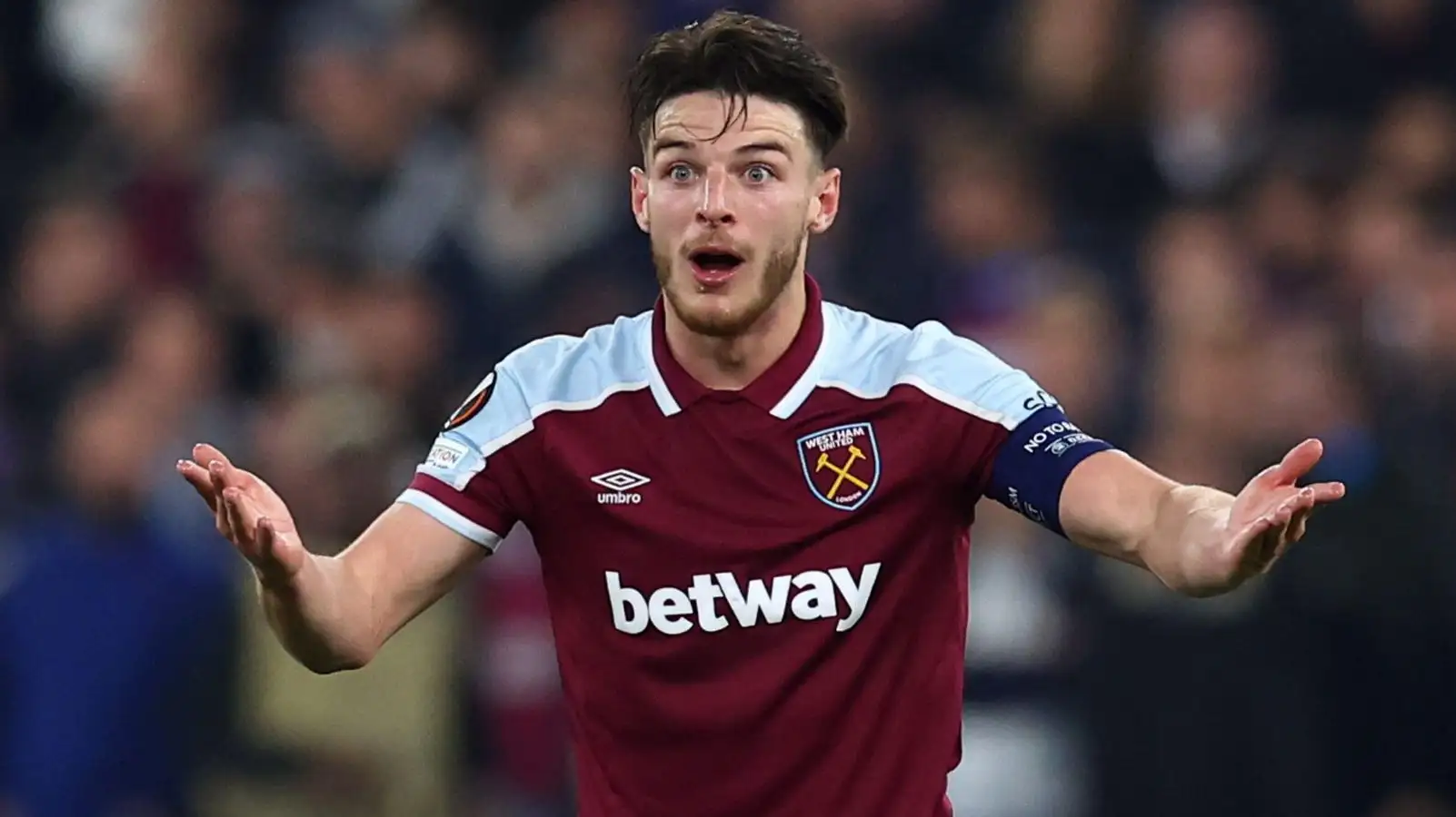 Transfer gossip: Man Utd see clear path to Rice, Arsenal rival Red Devils for Inter star