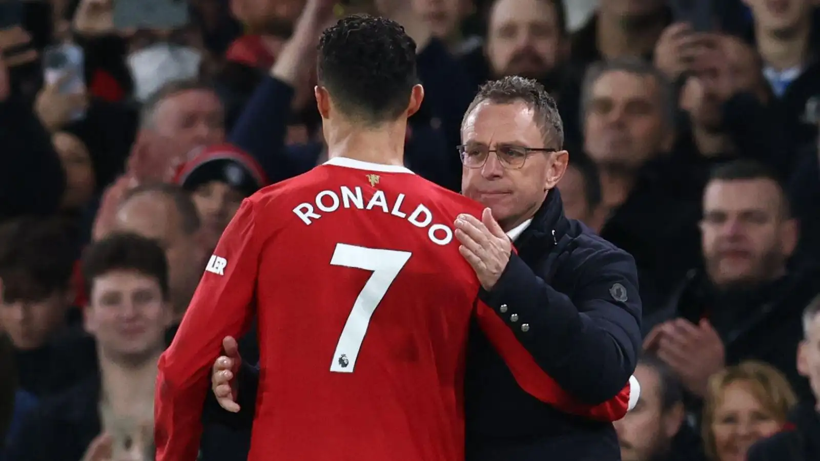 Male Utd optimal pooch Ralf Rangnick hugs Cristiano Ronaldo