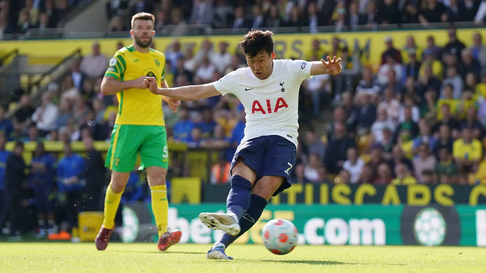 Son Heung Min scores for Spurs at Norwich