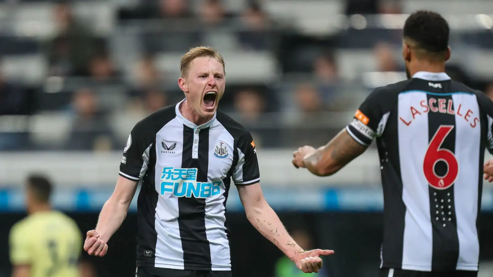 Newcastle midfielder cites Howe as key factor after signing three year contract extension