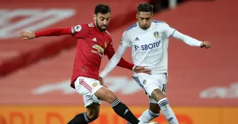 Manchester United star could be pivotal in convincing Leeds winger to turn down Barca