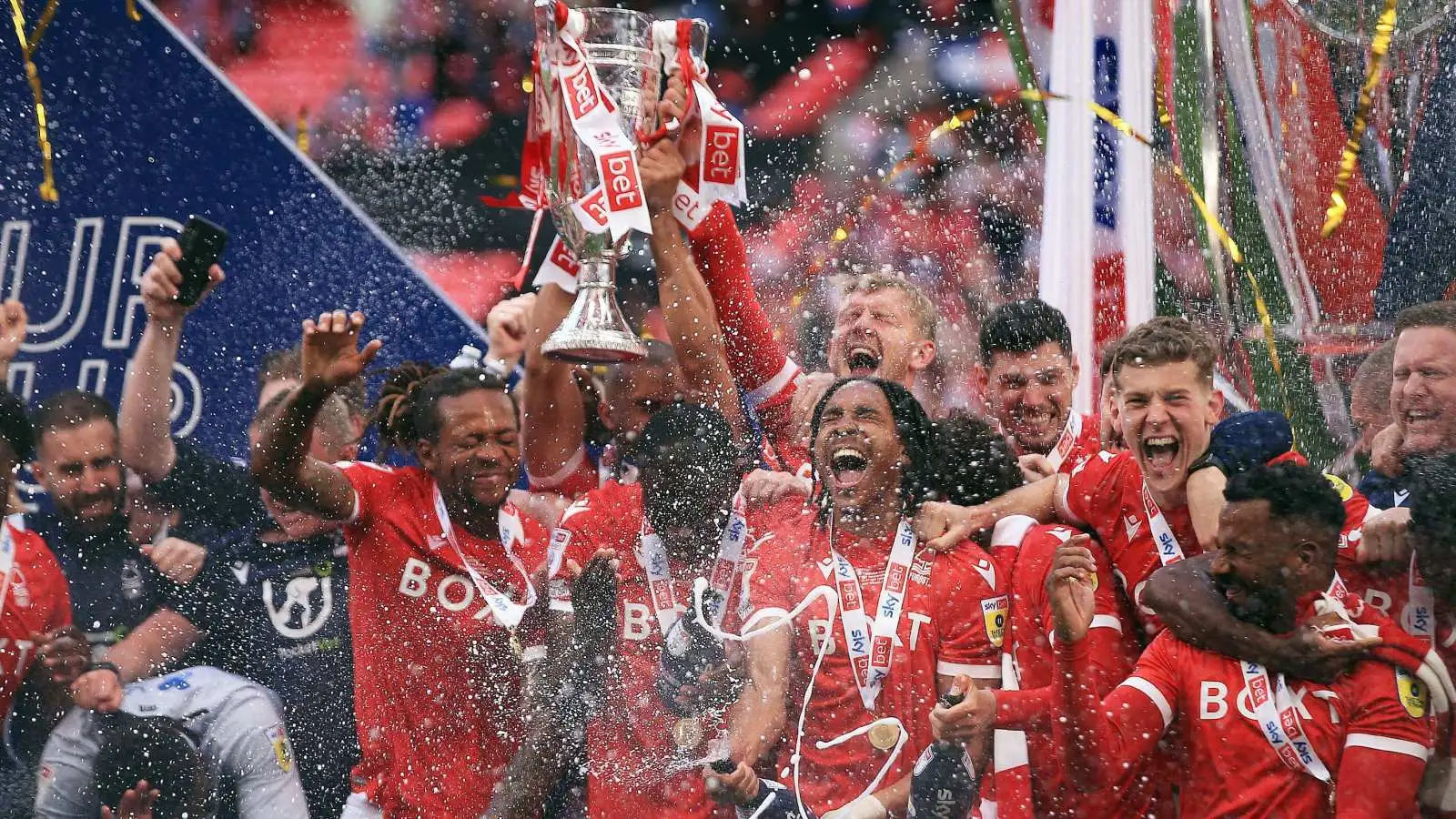 Nottingham Forest celebrate after beating Huddersfield 1-0 in the Championship play-off final