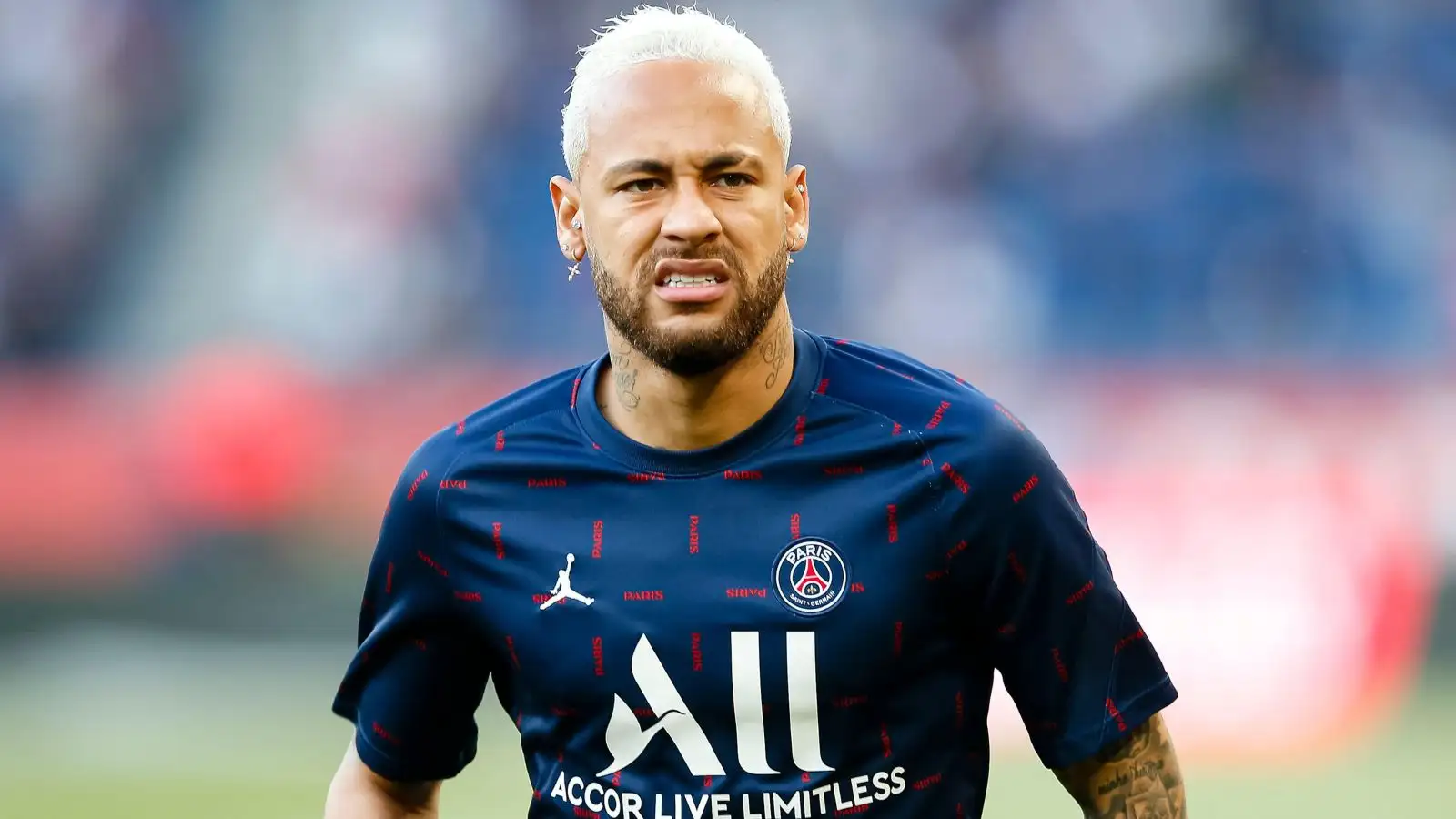 Newcastle-linked Neymar grimaces