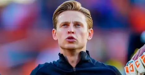 Man Utd stance on De Jong revealed – Arnold looks to ‘shed’ their ‘reputation for overpaying’ on players