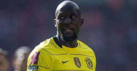 Inter ‘wait for owners to give green light’ on Lukaku – Chelsea ‘to accept’ €10m loan fee plus add-ons