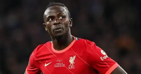 Manchester United transfer twist turns out to be guff and Mane BREAKS HIS SILENCE