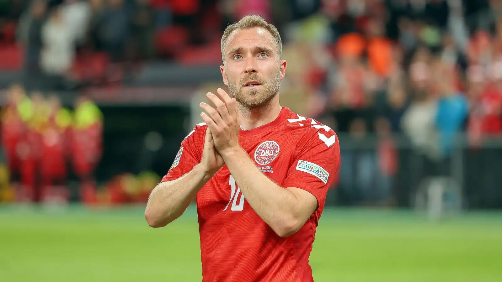Christian Eriksen applauds Denmark fans