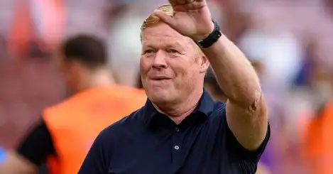 Koeman claims he ‘knows the situation’ as Man Utd, Chelsea target De Jong ‘wants to stay’