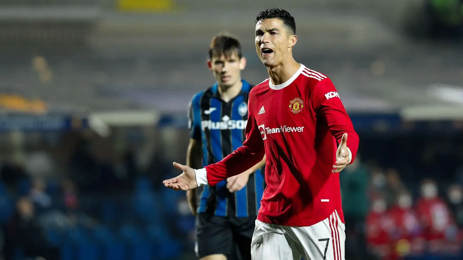 How much does Cristiano Ronaldo earn at Man Utd? Red Devils star's contract  breakdown