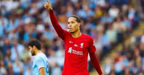 Van Dijk backs Salah to bounce back from Liverpool contract distraction