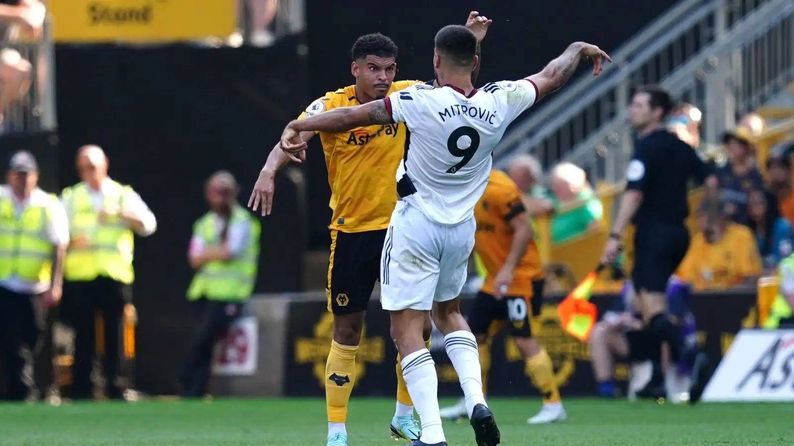 Wolves midfielder Morgan Gibbs-White and Fulham's Mitovic come to blows